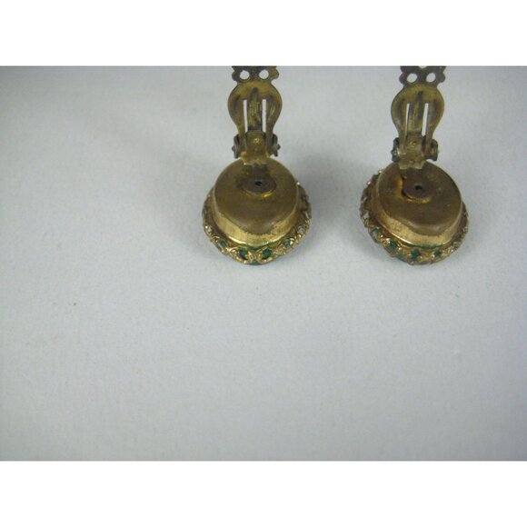 Vintage Green Plastic Clip On Earrings Gold Tone Oval Jewelry Faux Stone 1 inch - Picture 6 of 6